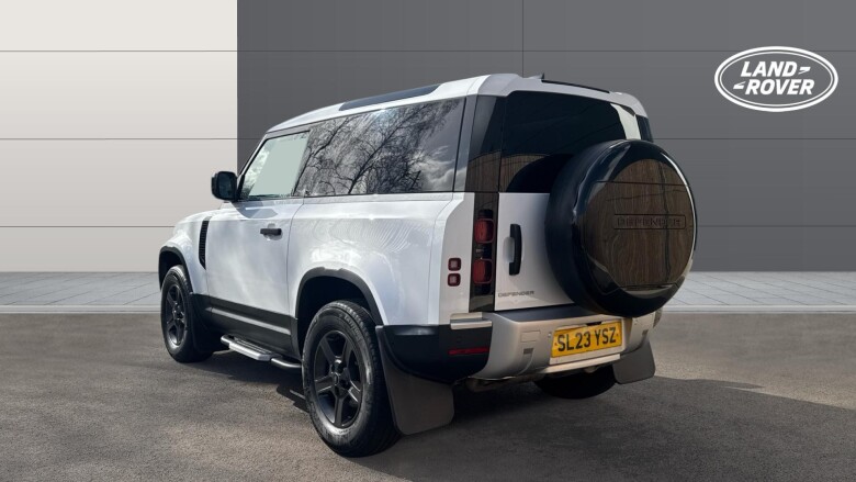 Land Rover Defender 90 Diesel 3.0 D250 Hard Top Auto